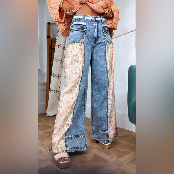 NWT POL Clothing Boho Mixed Media Wide Leg Jogger Floral Patch Work Lotus Jeans - Picture 11 of 15